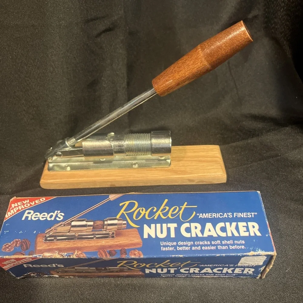 Vintage Reed's Rocket Nut Cracker Wood & Steel Model 816 w/ Original Box